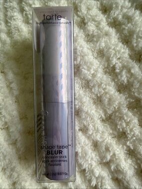 tarte shape tape BLUR concealer stick 47S tan-deep sand